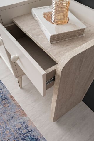 Evart E111 Petra Şifonyer