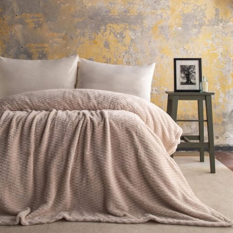 Apricitas Trusty 200x220 350gsm Jakar Battaniye