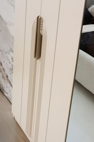 Sky Luzzi Yatak Odası (Başlıklı)