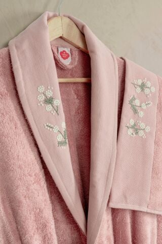 Cotton Box Pure Nakışlı Aile Bornoz Seti